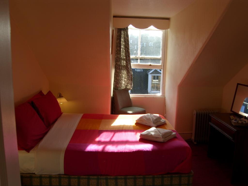 Regis Guest House Edimburgo Exterior foto