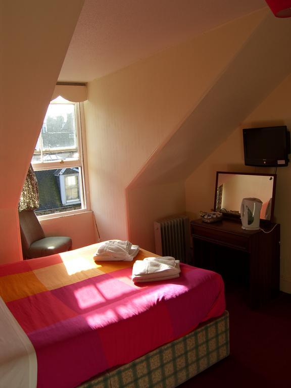 Regis Guest House Edimburgo Quarto foto