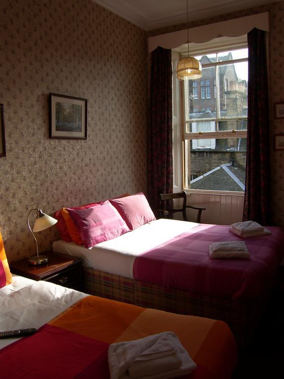 Regis Guest House Edimburgo Quarto foto