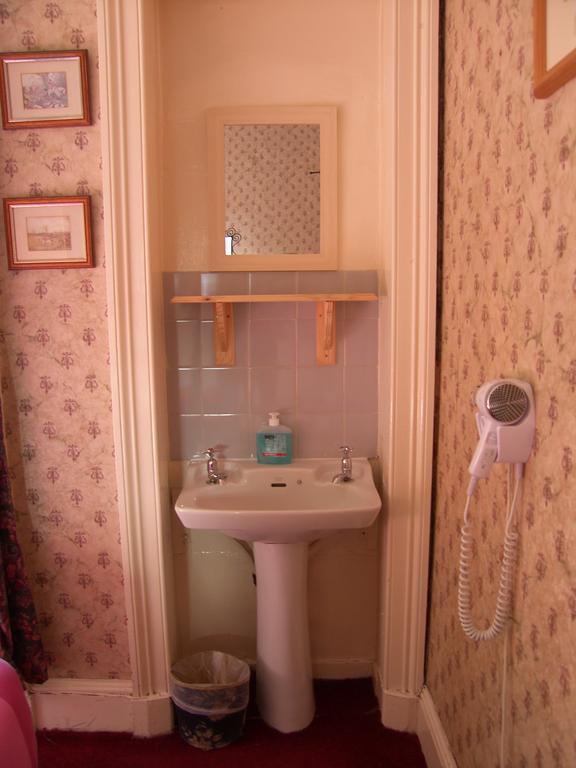 Regis Guest House Edimburgo Quarto foto