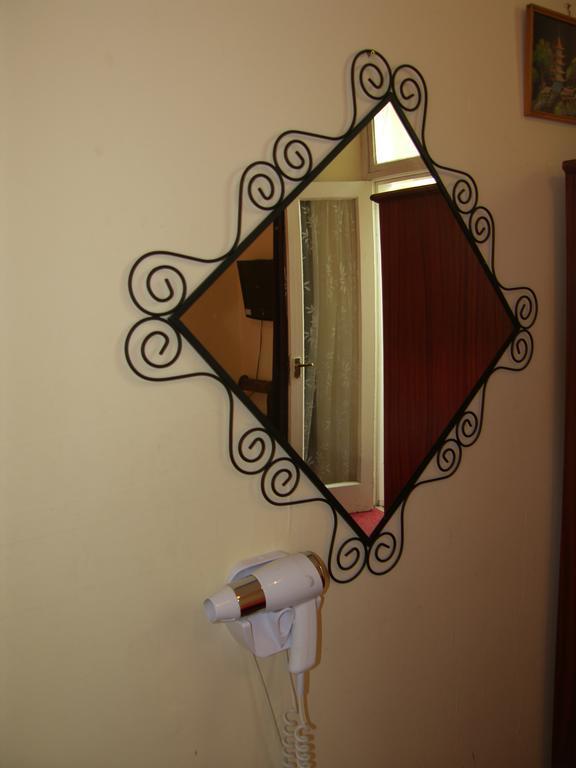 Regis Guest House Edimburgo Quarto foto